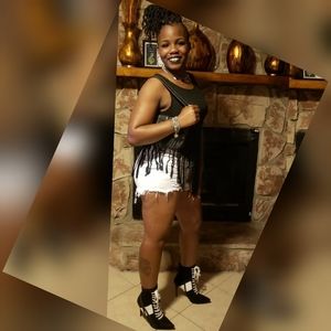 Meet your Posher, Shernetra